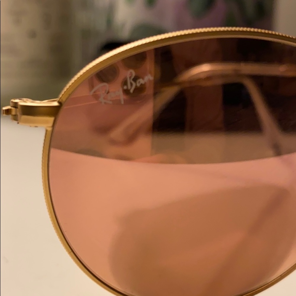 Rayban Sunglasses - Picture 3 of 4